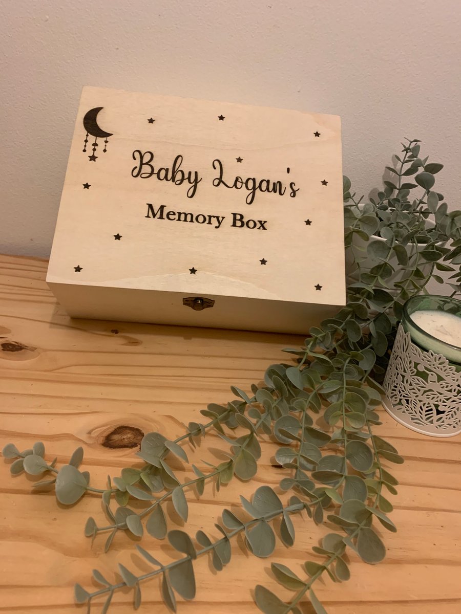 Personalised baby memory box 