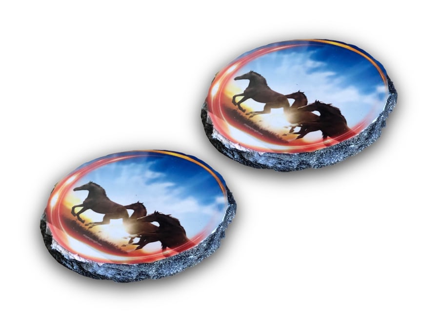 Three Horses Round Rock Slate Coasters Set Of 2. Horse Christmas Gifts