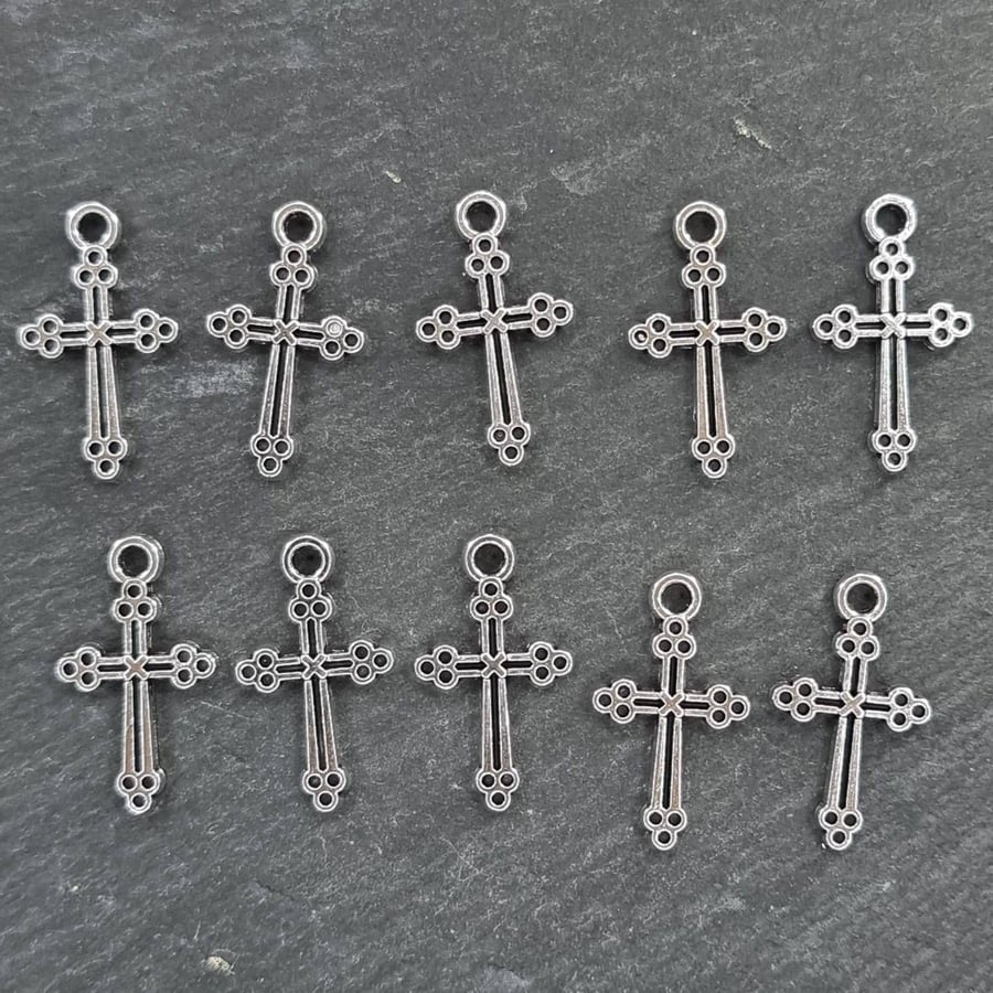 10 Silver tone cross charms