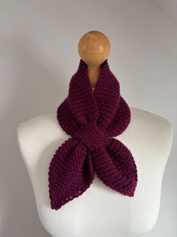 Hand knitted Ascot scarf wine