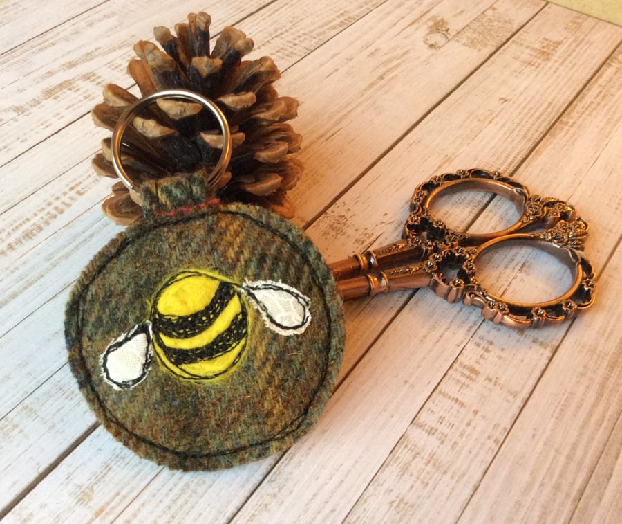 Up-cycled embroidered bee keyring or bag charm. 