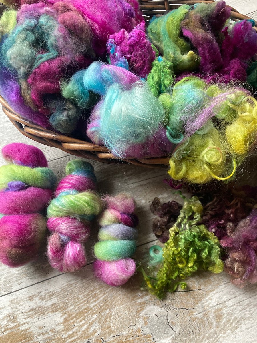 Faery fluff spinning fibre pack Forest mixed fibres 120g