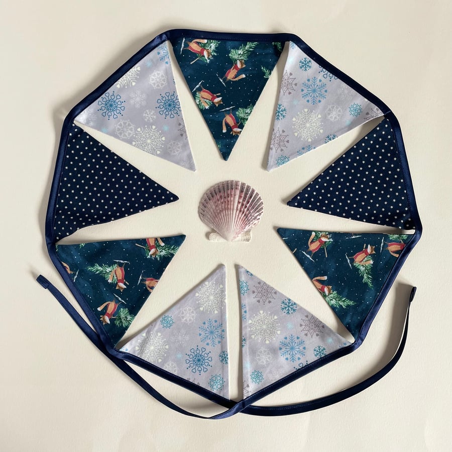 Cute foxes Christmas bunting  - reversible 