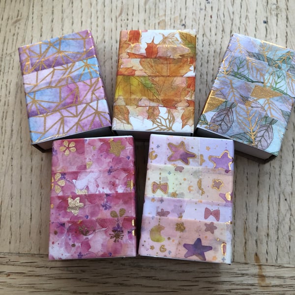 5 x small gift boxes (pinks, purples, autumnal and golds)