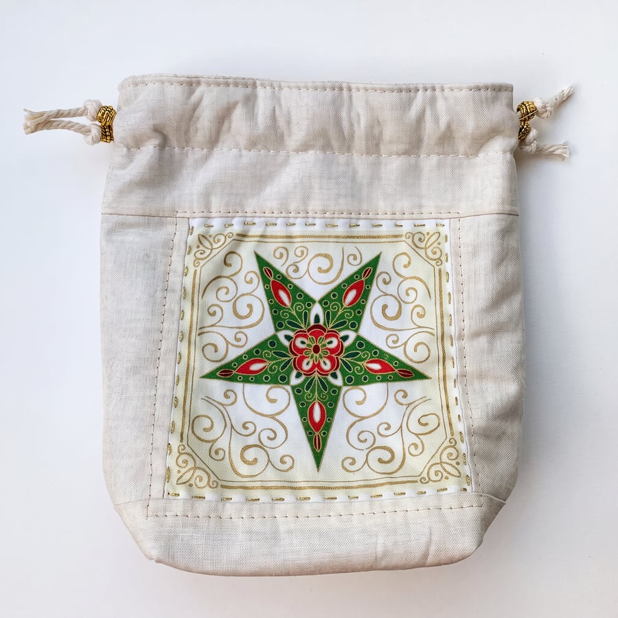 Double Sided Fabric Christmas Gift Bag – Star and Bow Bauble Motif 