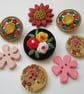 Lot of 8 Large Novelty Floral Buttons