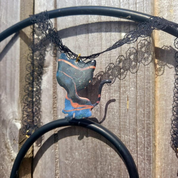 The Marbled Black and Bronze Cat Choker