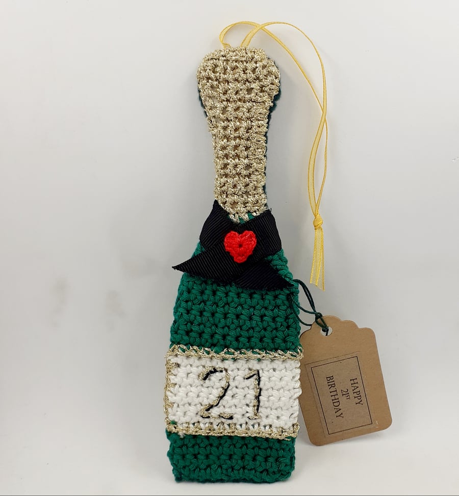 Crochet Champage or Prosecco Bottle.  Alternative to a 21st Birthday Card