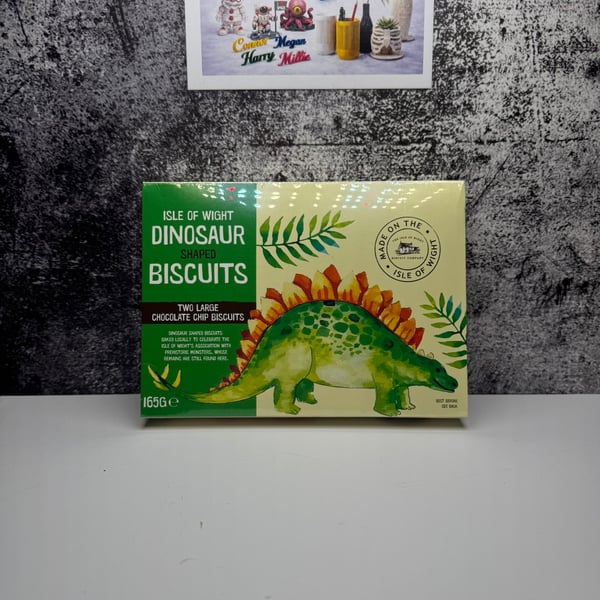 Isle of Wight Dinosaur Shaped Biscuits – Chocolate Chip Gift Box