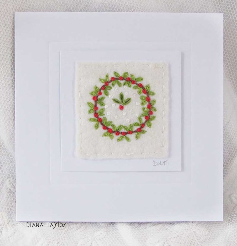 HAND EMBROIDERED CHRISTMAS CARD FOLIAGE WREATH HOLLY