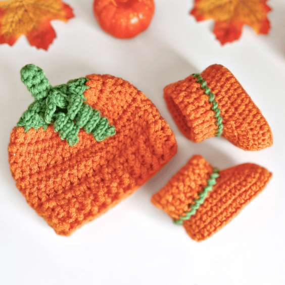 Pumpkin Baby Hat and Booties Set – Newborn to 6 Months 