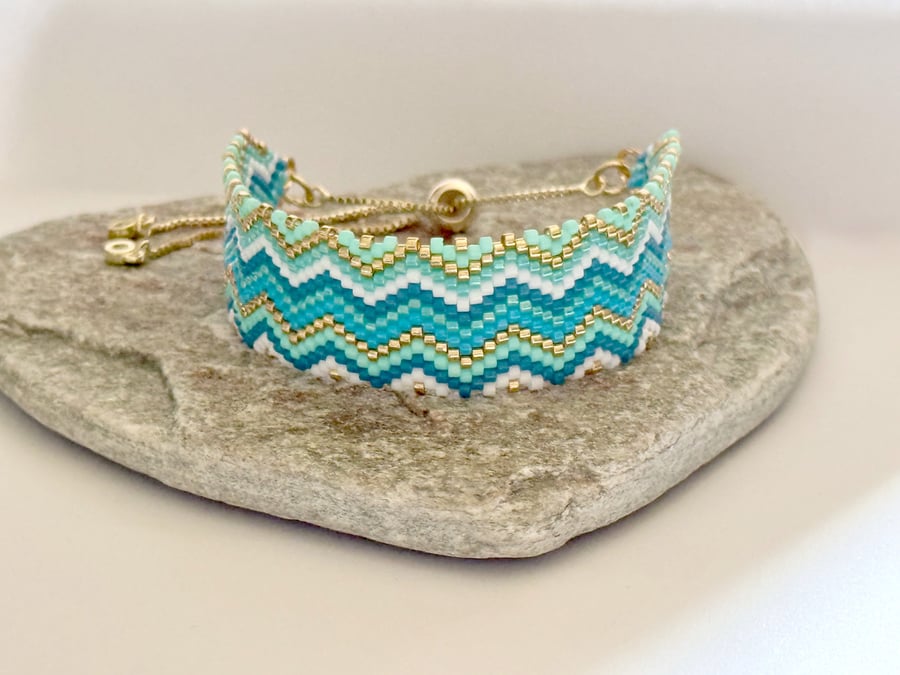 Blue, White and Gold Zig Zag Wave Bead Woven Slider Bracelet