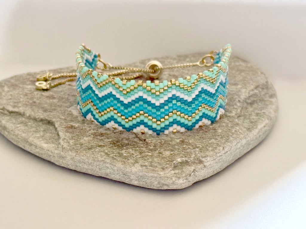 Blue, White and Gold Zig Zag Wave Bead Woven Slider Bracelet