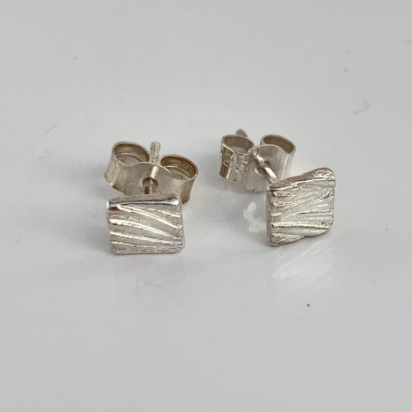 Tiny silver wave inspired square studs - Fistral Bay wave texture stud earrings 