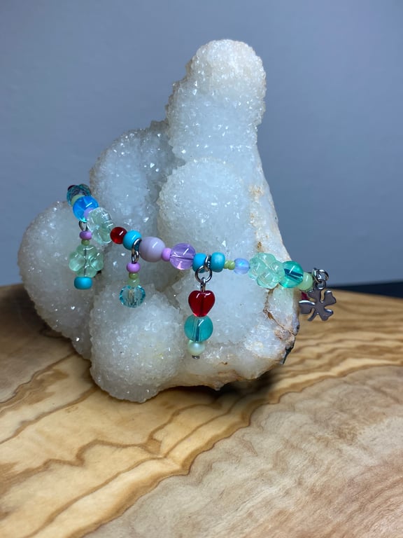 Eclectic - Heart & Clover Bracelet 