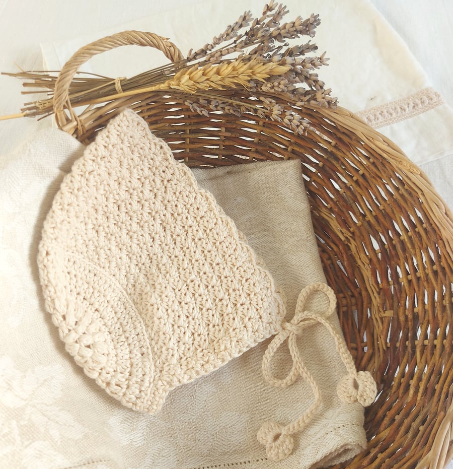 Organic cotton baby bonnet, 0-6 months