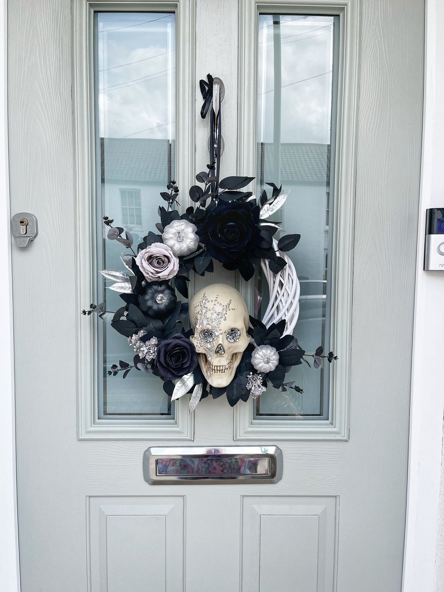 Halloween wreath for front door, ghost wreath, skull wreath, pumpkin wreath, aut