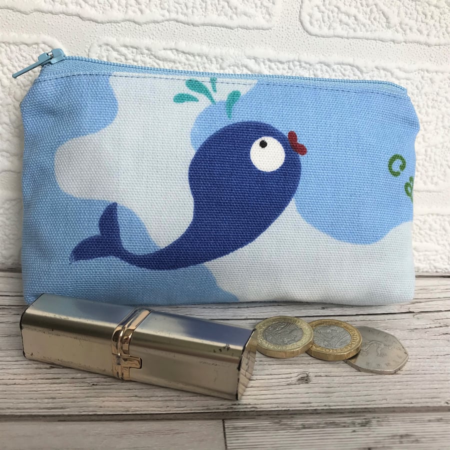 Large purse, coin purse in blue and white with little blue whale