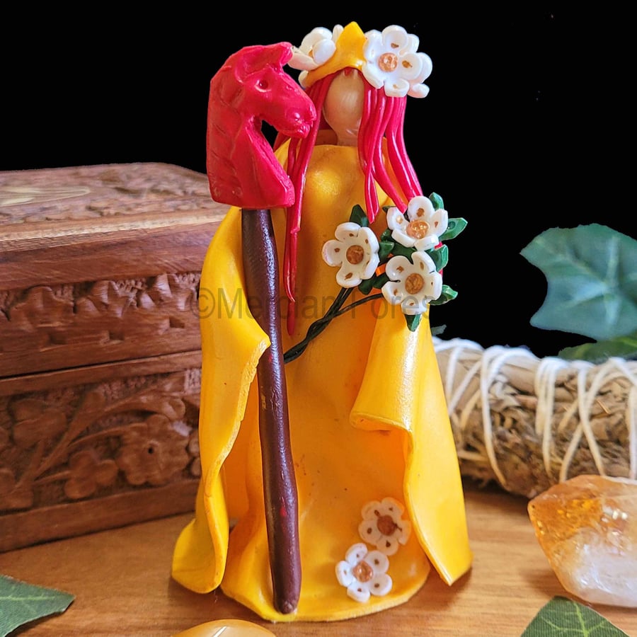 Aine Goddess of Summer Figurine, Handmade Pagan Altar Decoration, Celtic Wicca