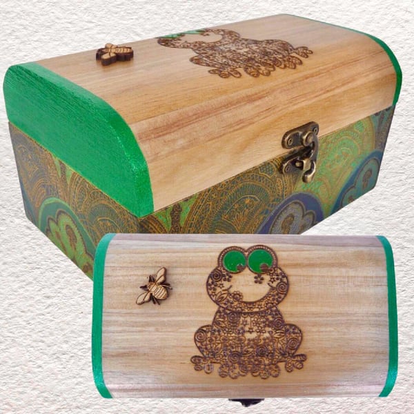 Decorated Wooden Box 20cm: Frog design