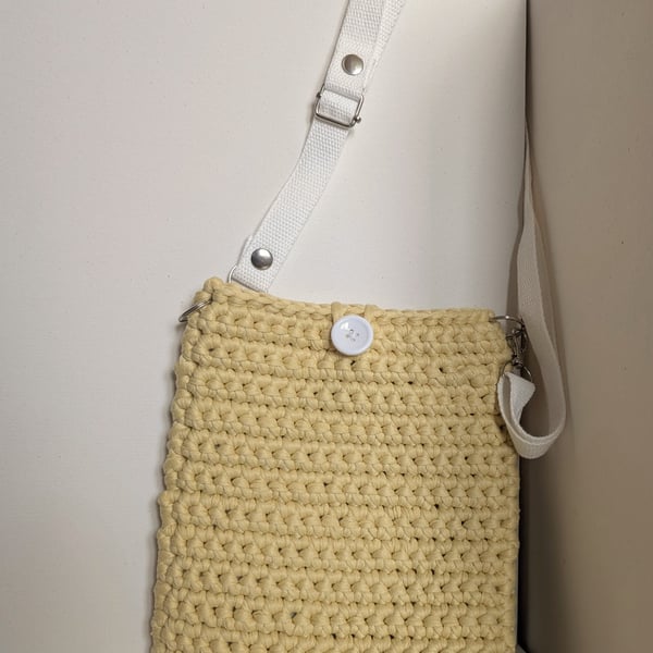Handmade lined yellow crochet t-shirt yarn crossbody bag with adjustable straps