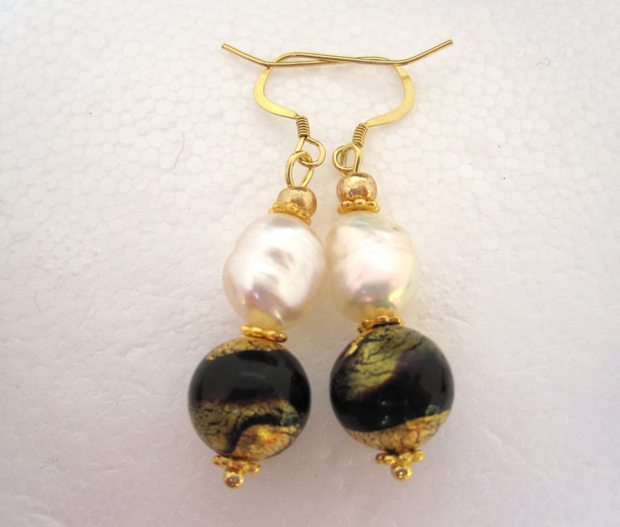 Black White Earrings Venetian Murano Glass Pearl Gold plated  Silver Earrings 