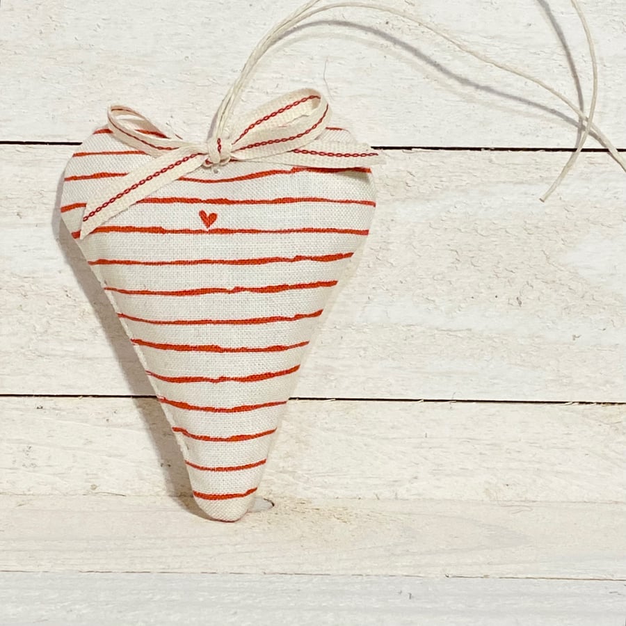 VALENTINE'S HEART - red and cream