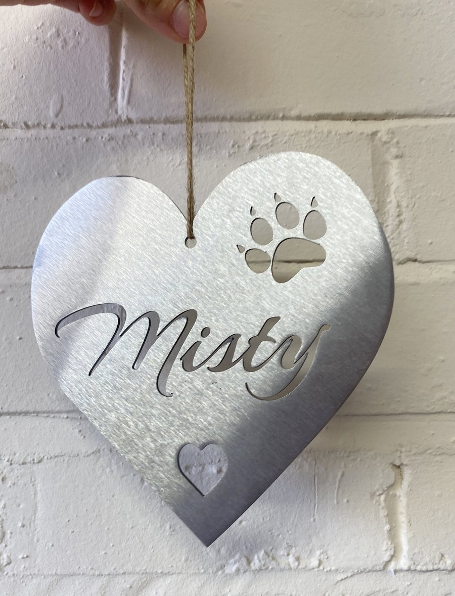 Personalised Cat Paw Print Heart - Rustic Rusted Garden Sign