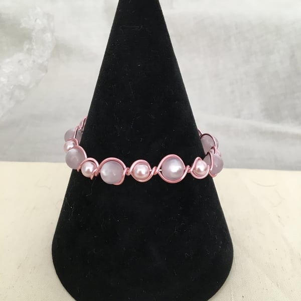 Cloudy, Pearl and Pink Wirework Bangle