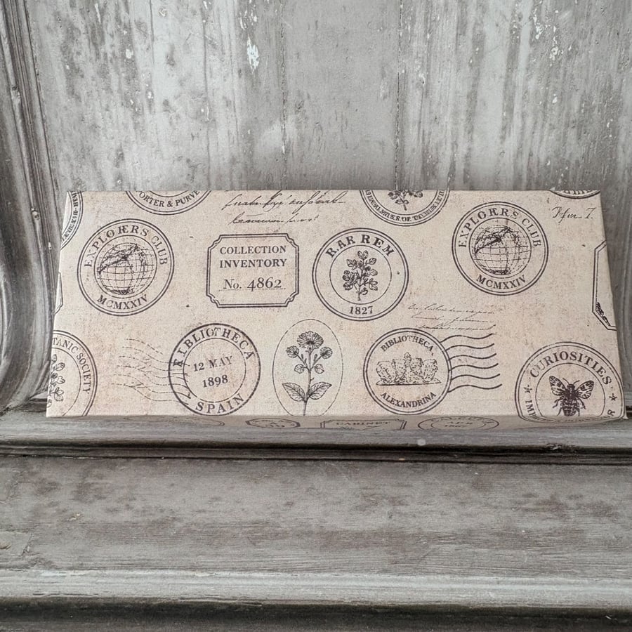 Ephemera - Curiosity Row, 6 matchboxes with ephemera - PB8 0063