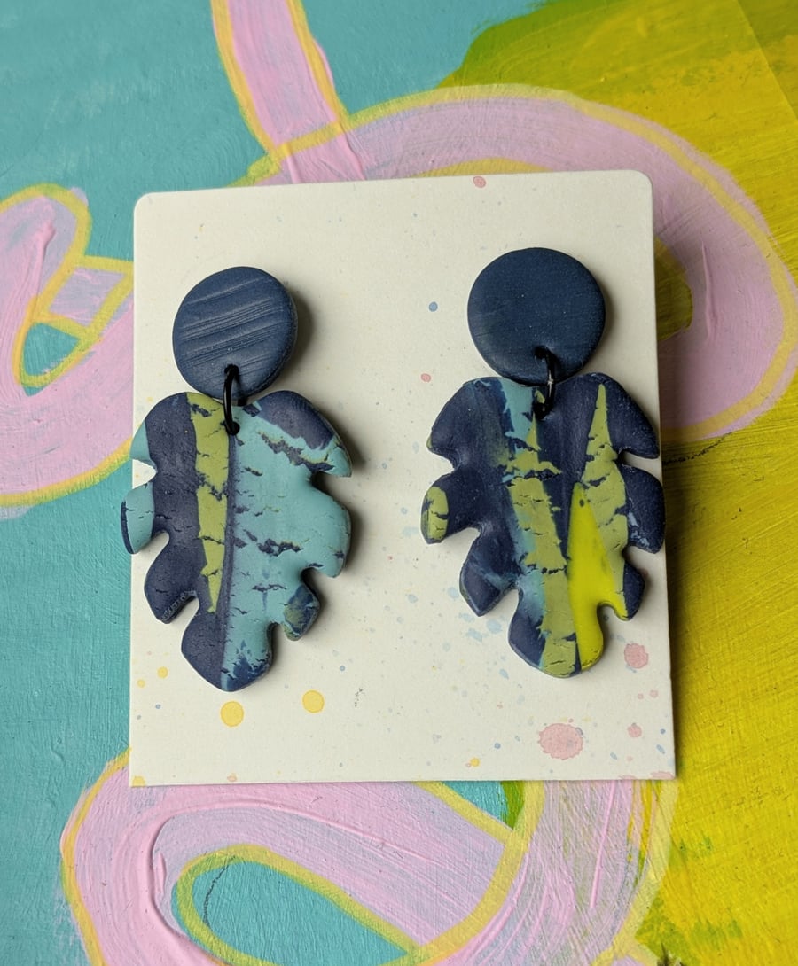 Leaf shape polymer clay dangly earrings - blue and green
