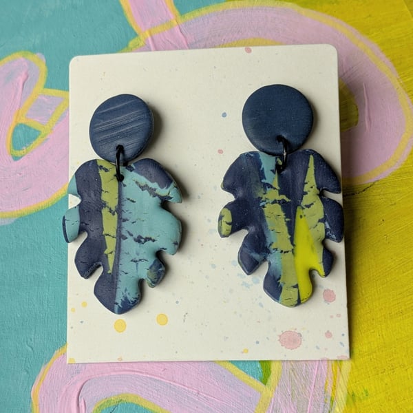 Leaf shape polymer clay dangly earrings - blue and green