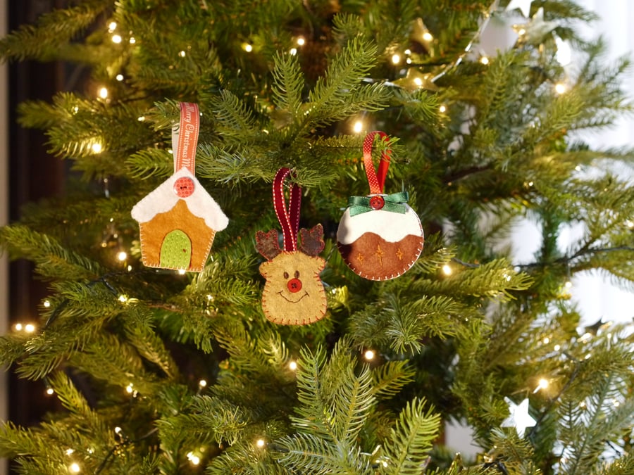 Festive felt decoration trio, Gingerbread house, Reindeer, Pudding