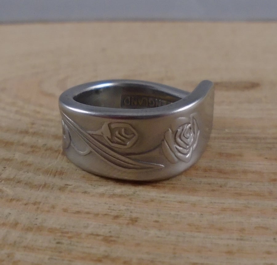 Upcycled Stainless Steel Rose Spoon Handle Ring SPR091910