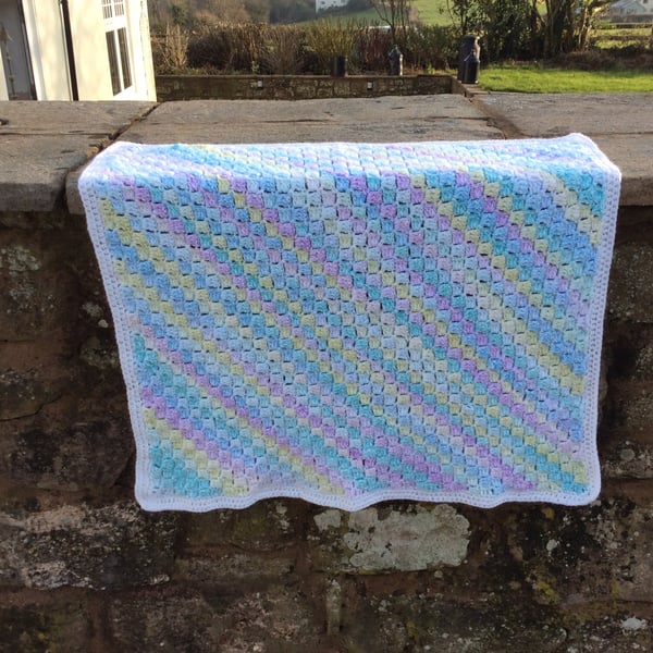 Crochet baby blanket 