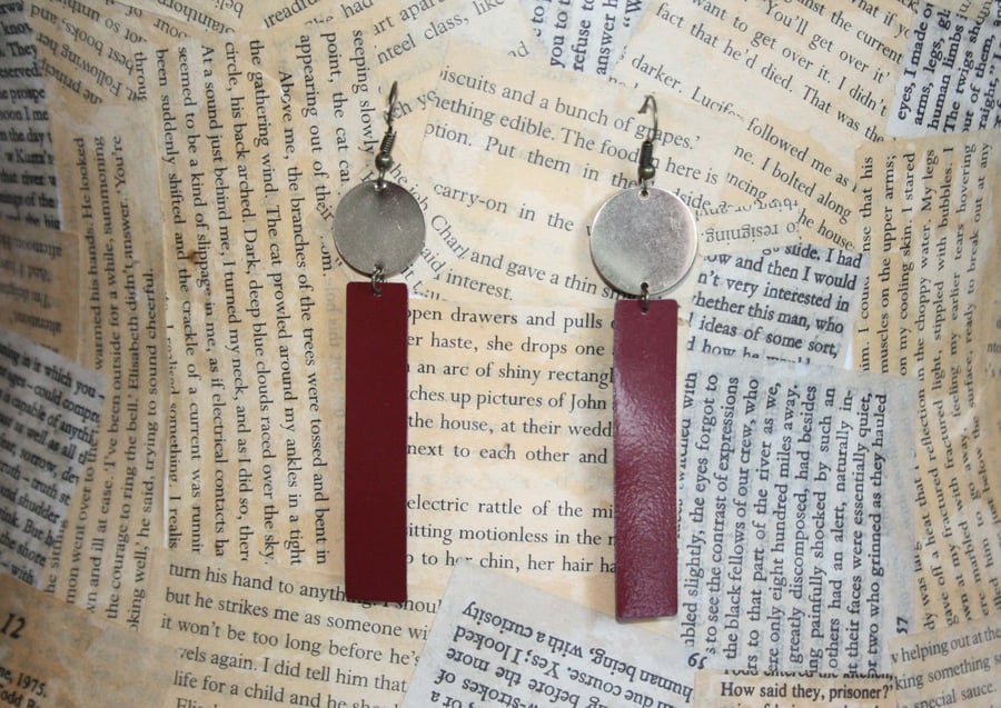 Minimal Gold Disc Red Bar Dangle Hook Earrings