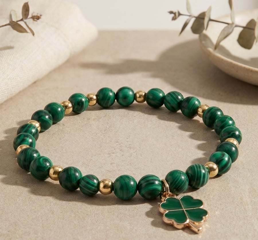Green Lucky Clover Charm Stretch Bracelet