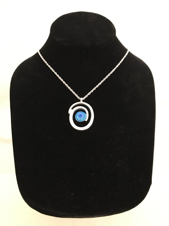 Blue Centred Swirl Pendant
