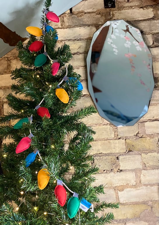 15 VINTAGE BULB GARLAND