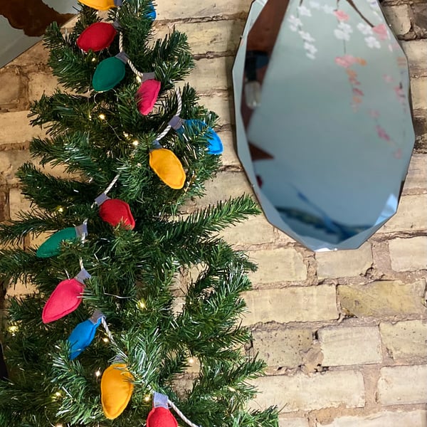 15 VINTAGE BULB GARLAND