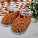 Designer Baby Boy's Hand Knitted Shoes   3 - 6 months size