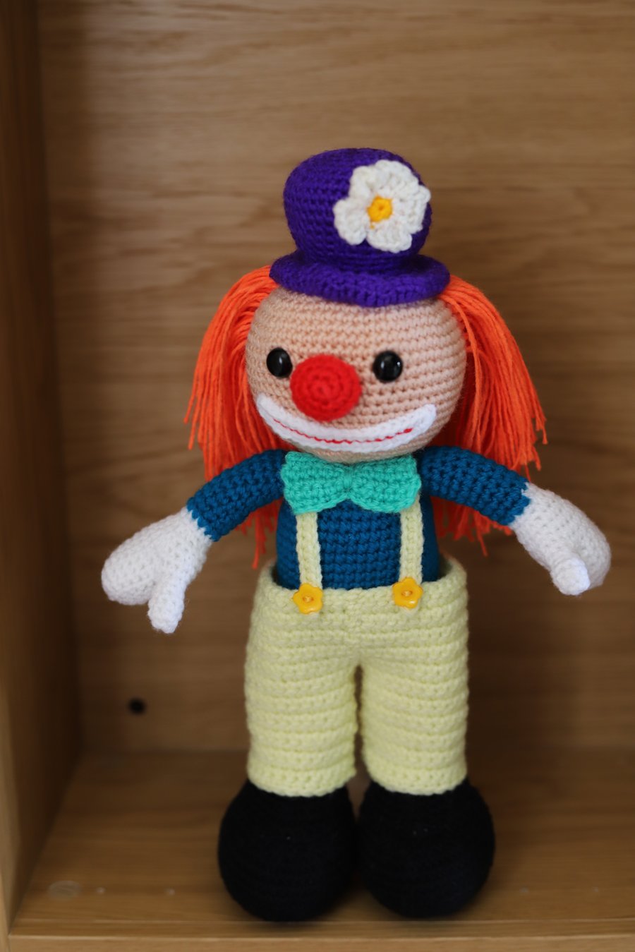 amigurumi clown.