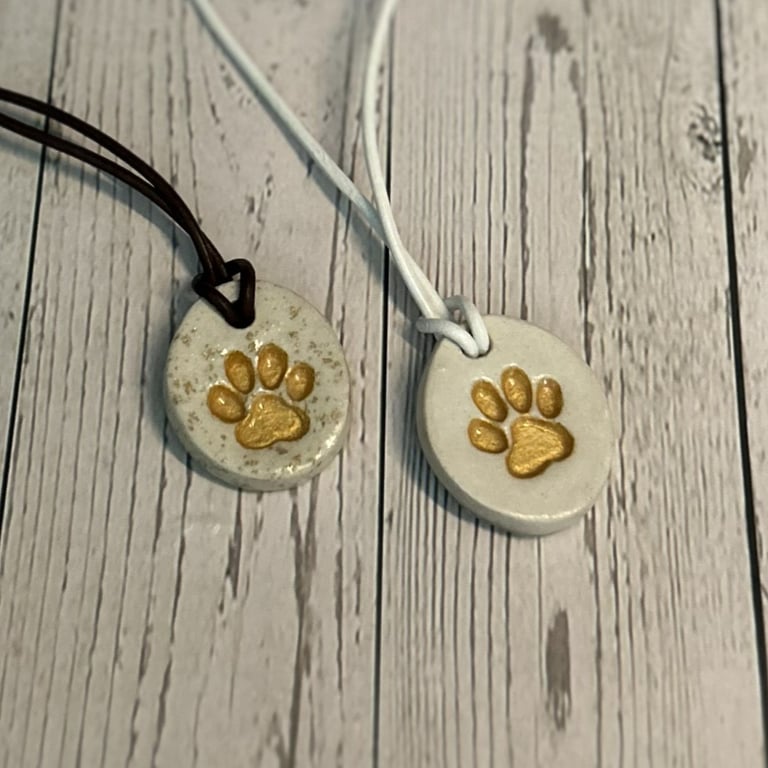 Clay Paw Pendant on Leather Cord – Lapa Oir Pendant: Paws and Bones