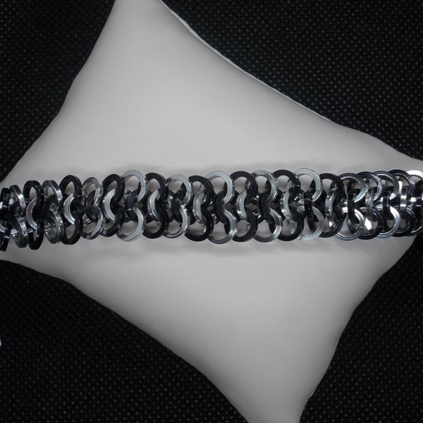 European 4 in 1 bracelet