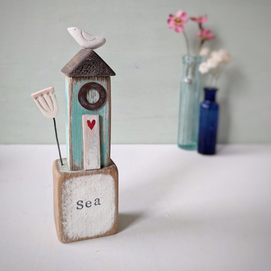 Little Wooden Sea Hut with Clay Flower 'Sea'