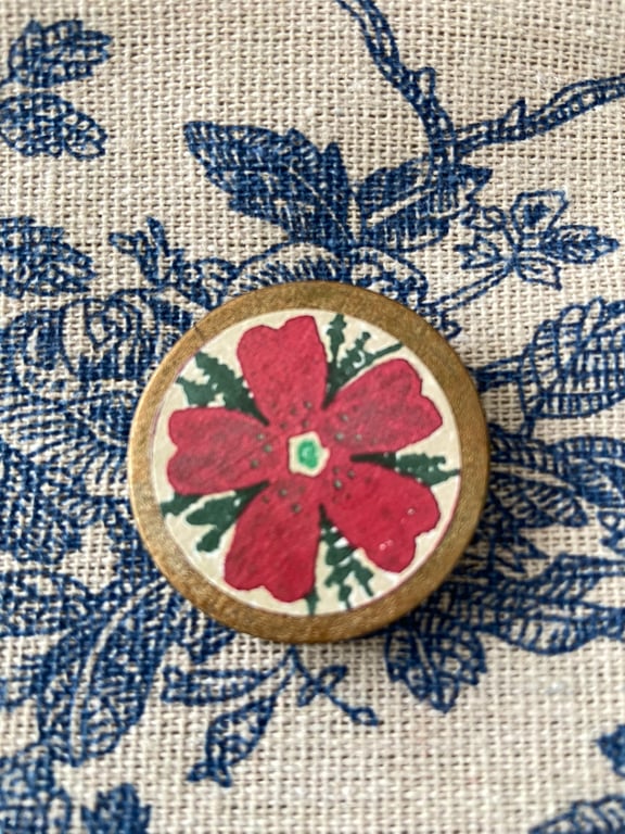 Poinsetta Wooden brooch Gift for granny