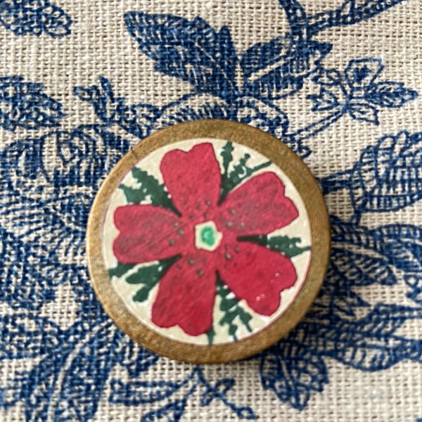 Poinsetta Wooden brooch Gift for granny