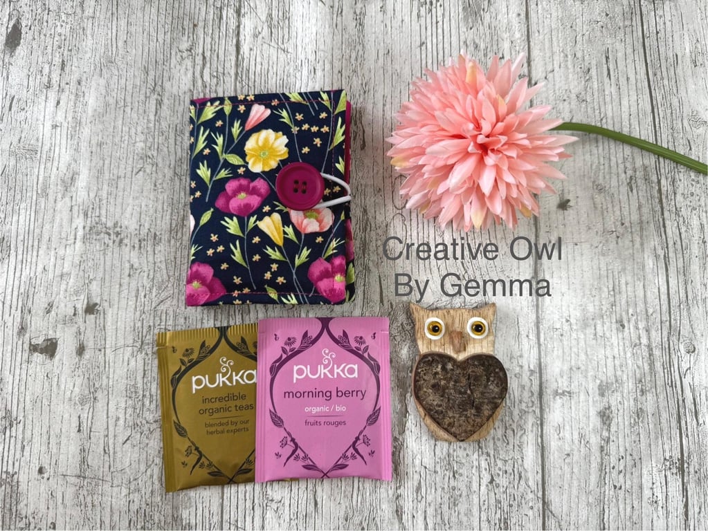 Fabric tea bag holder case pouch tea sachets floral print travel work wellbeing 