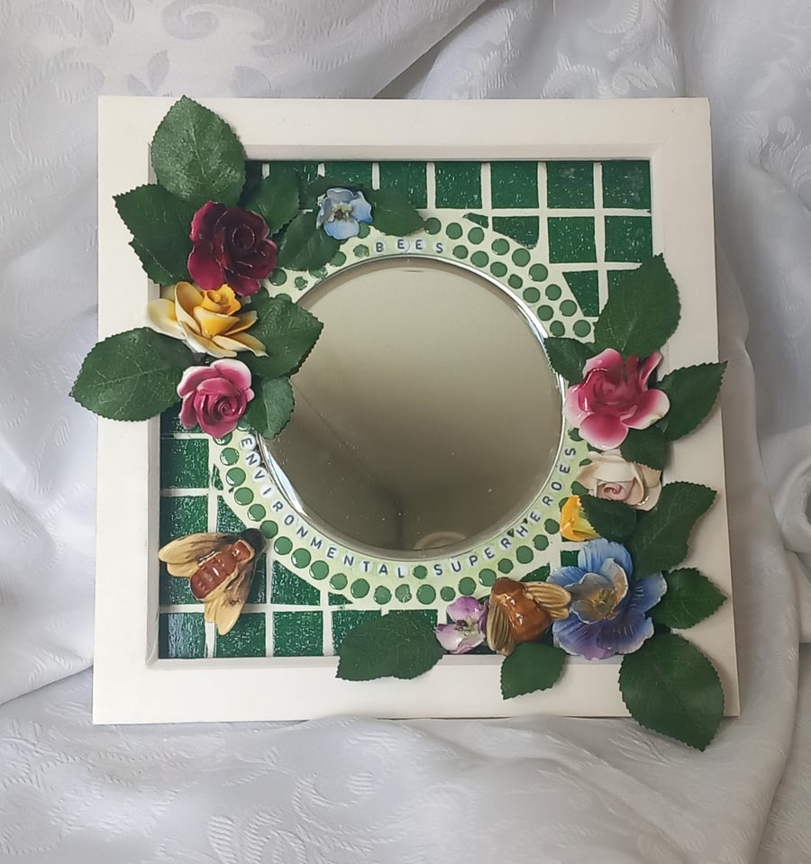 3D MOSAIC ROSE GARDEN WITH BEES ENVIRONMENTAL SUPERHEROES