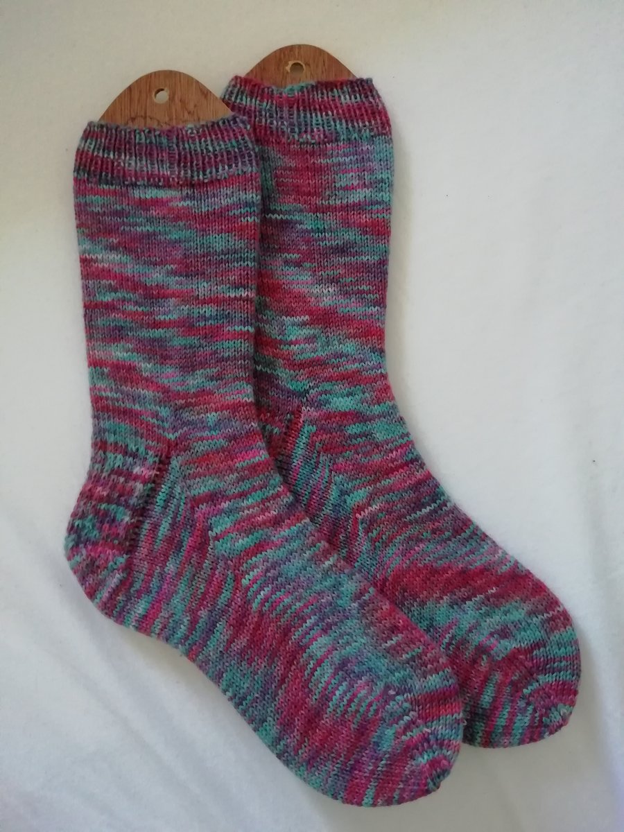 Hand knitted socks, MEDIUM, size 5-6